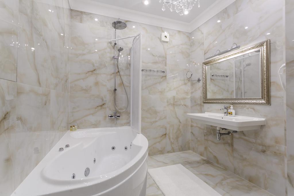 Royal Rent Minsk Appartement Buitenkant foto