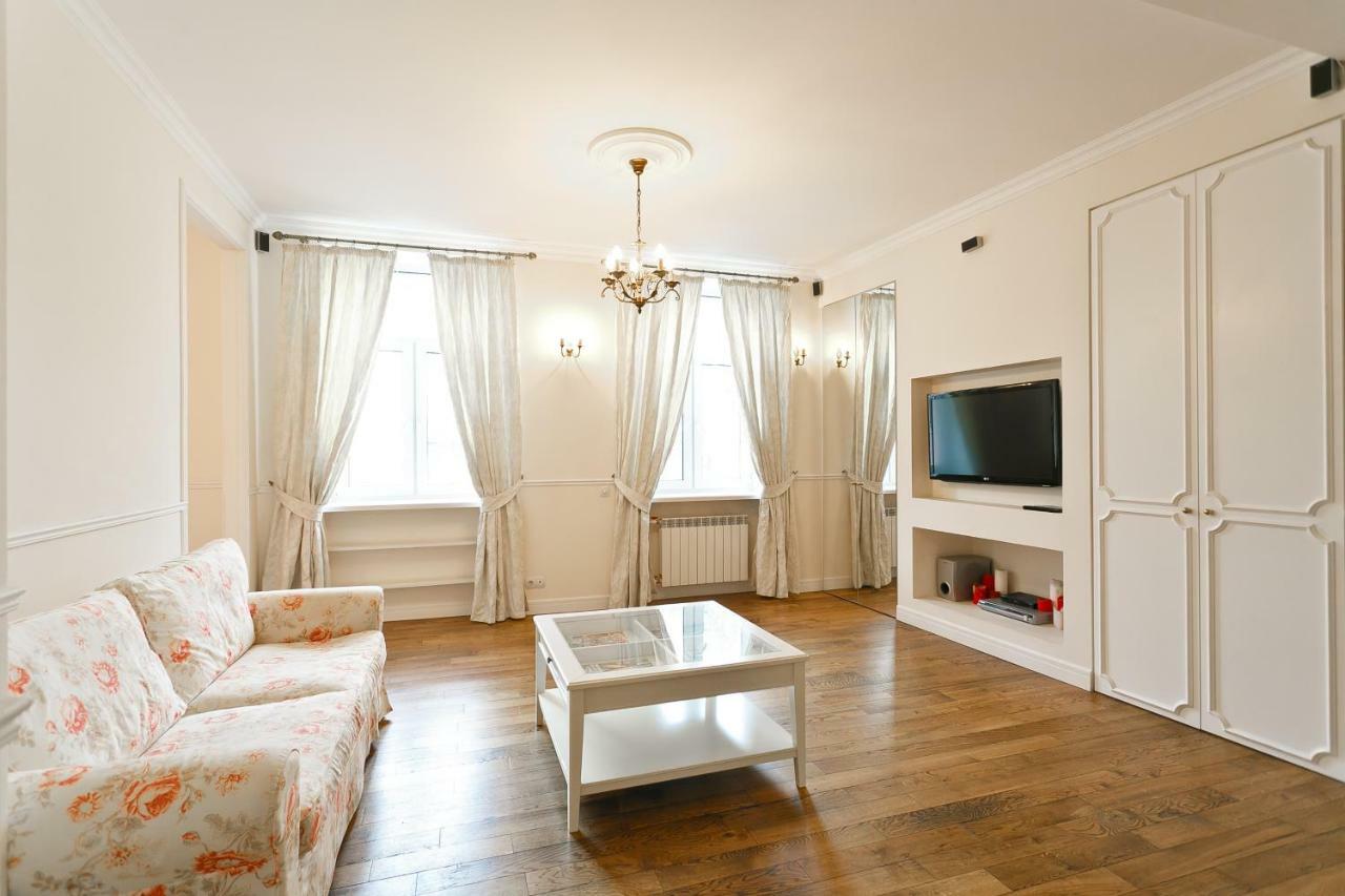 Royal Rent Minsk Appartement Buitenkant foto